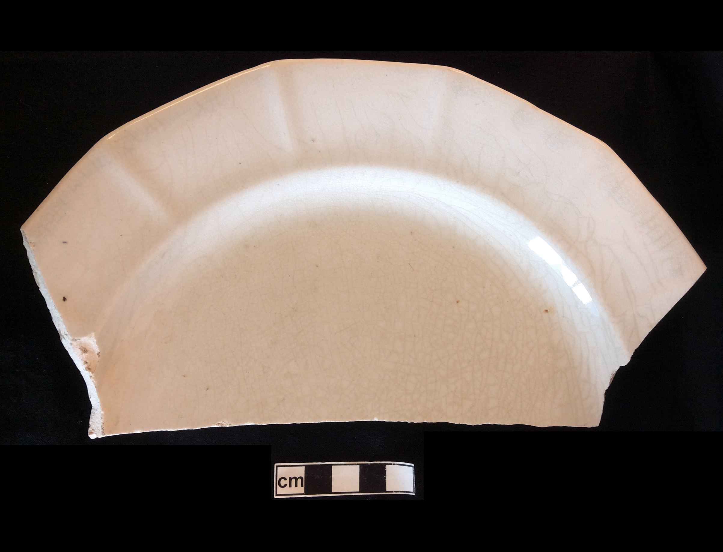 Image of white granite ware fragment.