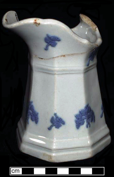 Image of white granite ware fragment.