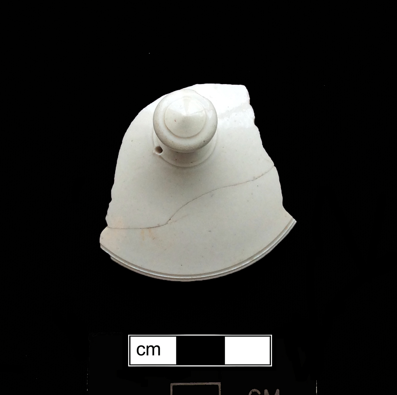 Image of white salt-glazed stoneware fragment.