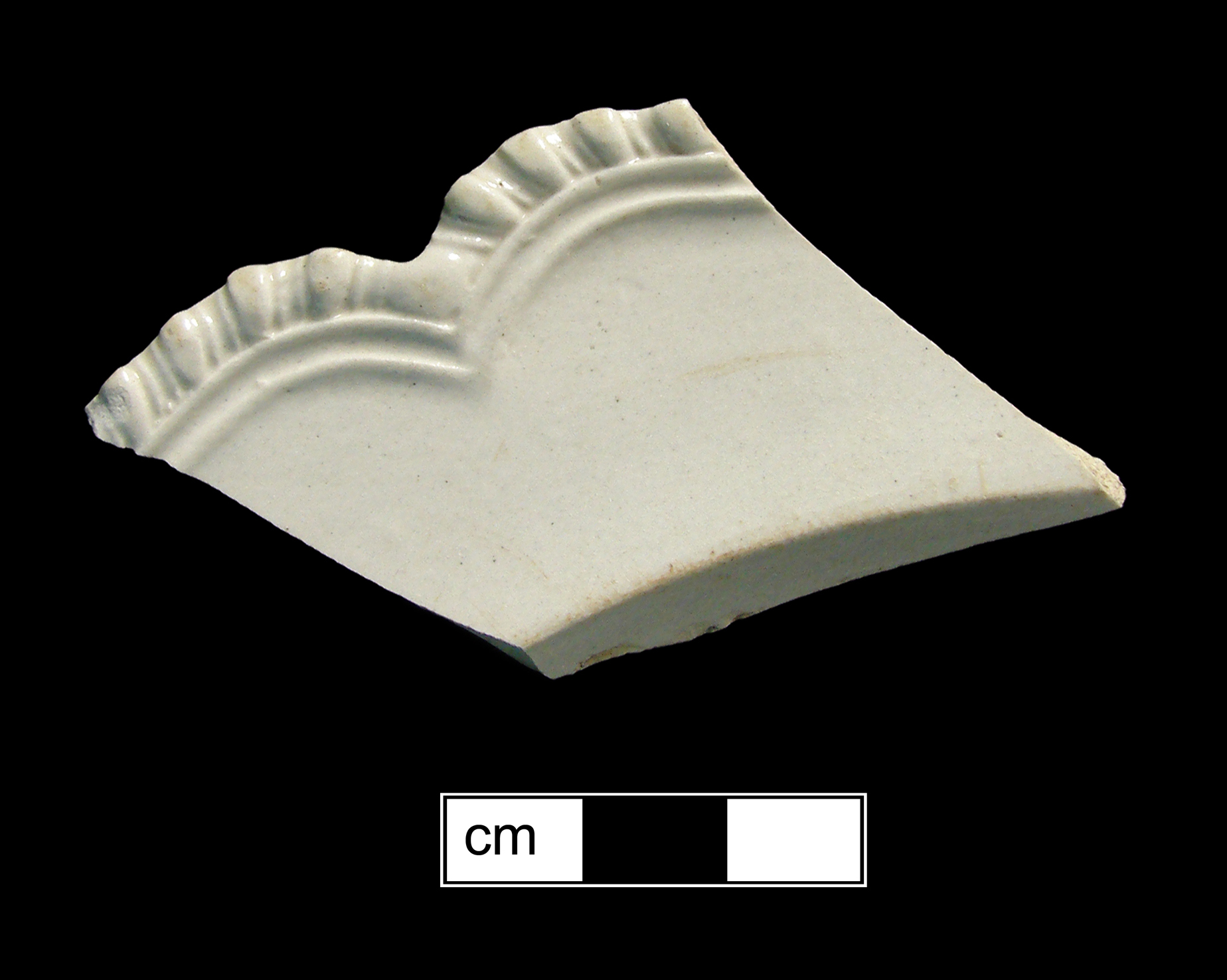 Image of white salt-glazed stoneware fragment.