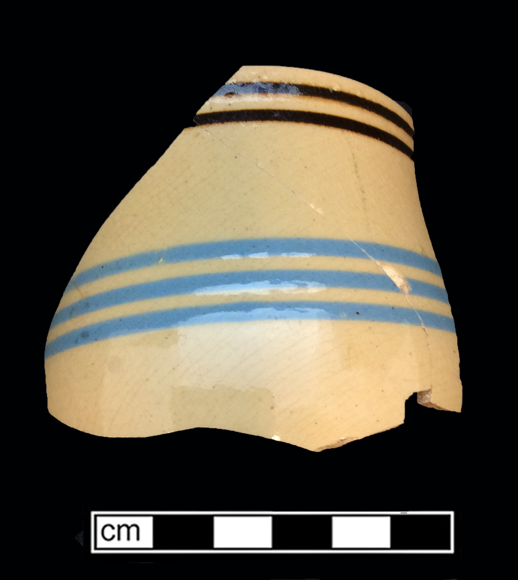 Image of yellow ware fragment.