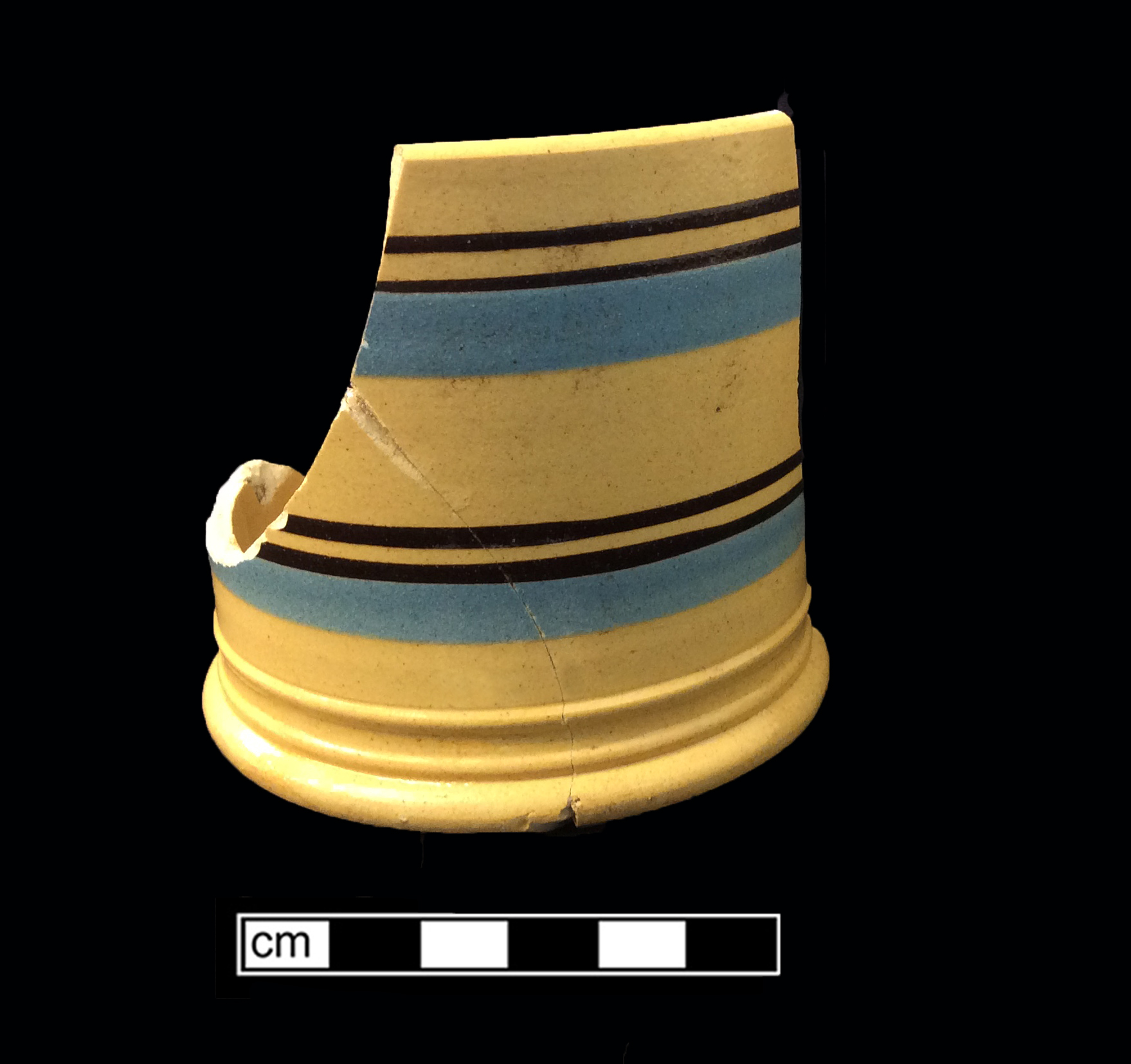 Image of yellow ware fragment.
