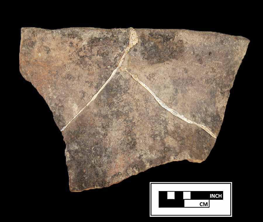 Image of ceramic, Sand Tempered Mended Rim with Plain/Smoothed Surface Treatment, Moyaone type, Undecorated