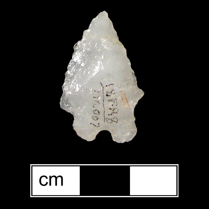 Image of stone projectile point made of Quartz, Bifurcate shape, with a Expanding stem, Straight blade, and Bifurcate base shape. St. Albans type.