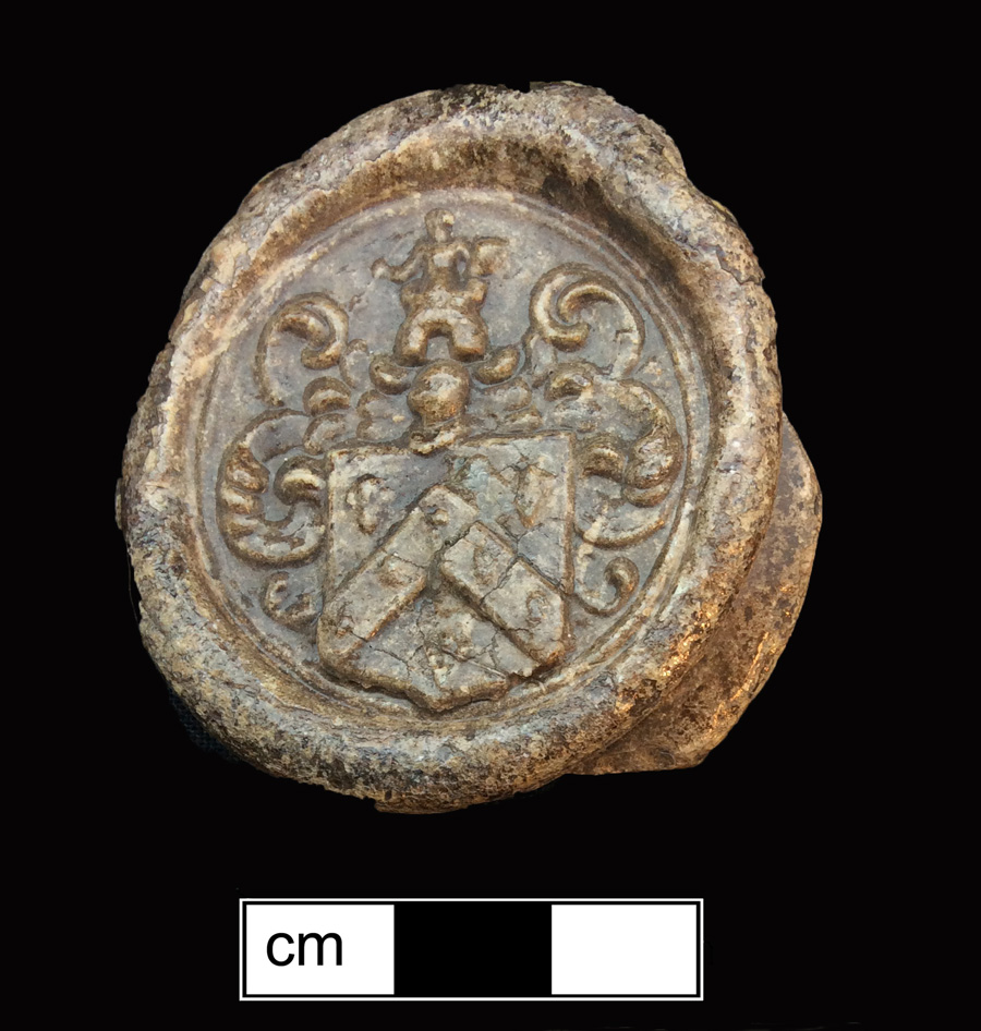 Image of colored glass bottle seal, Armorial Device.