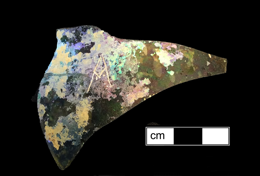 Image of colored glass bottle seal, Names or Initials.