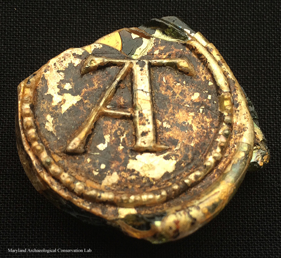 Image of colored glass bottle seal, Names or Initials.