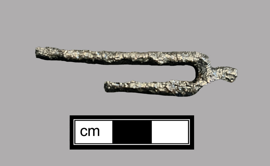 Image of iron fork, two-tined fork.