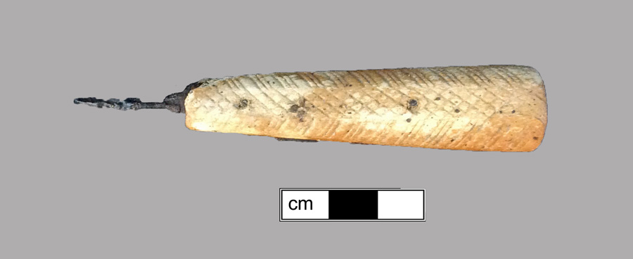Image of iron fork, scale tang.