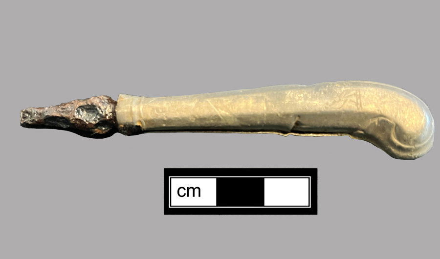 Image of iron/silver fork, pin tang.