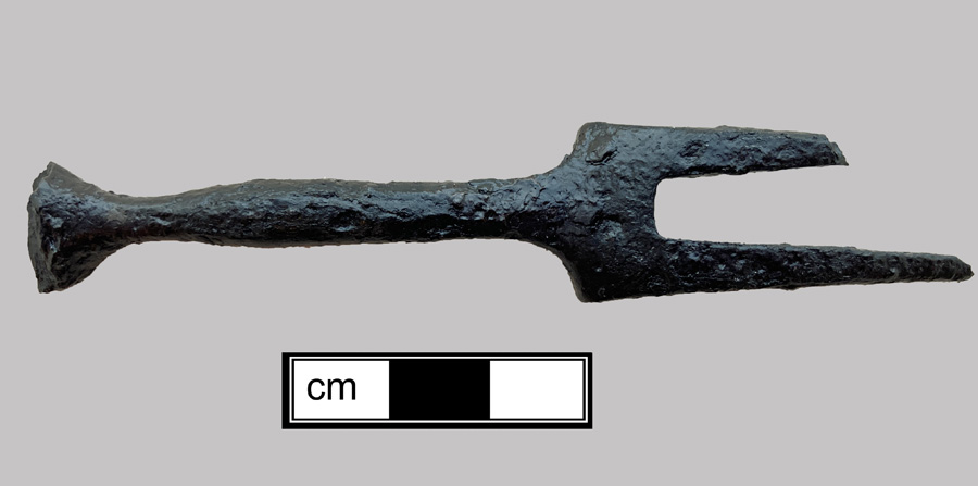 Image of iron fork, scale tang, two-tined fork.