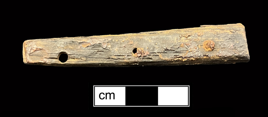 Image of wood knife handle.