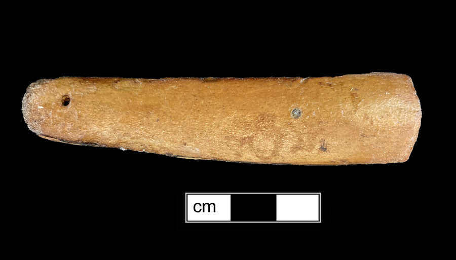 Image of bone knife handle.