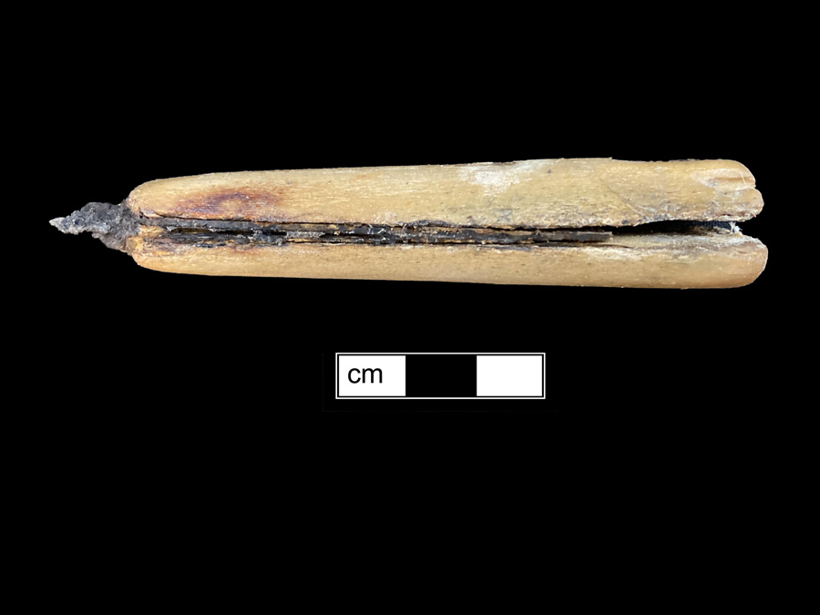 Image of bone knife handle.