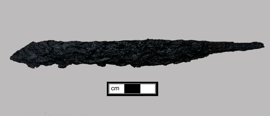 Image of iron knife.