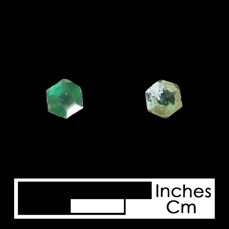 Image of glass linked button.