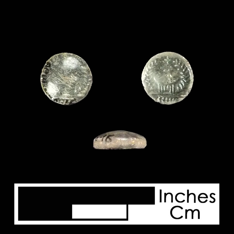 Image of glass linked button.