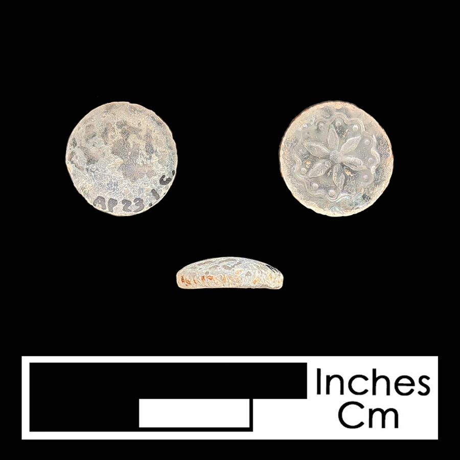 Image of glass linked button.
