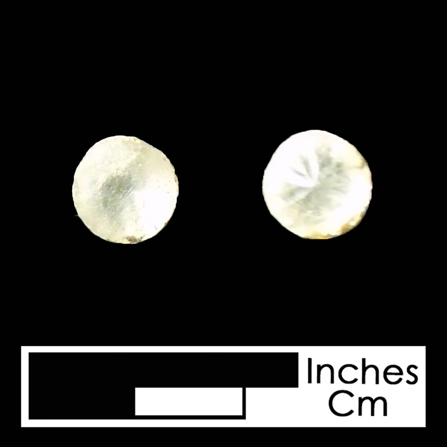 Image of glass linked button.
