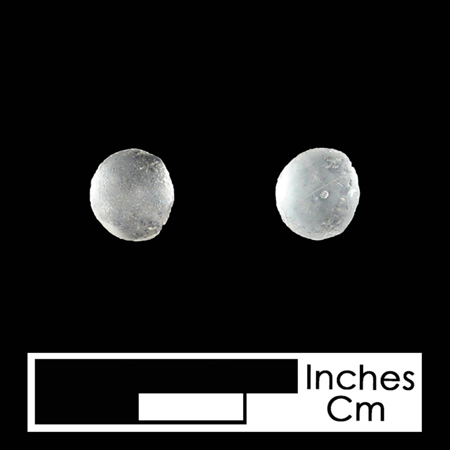 Image of glass linked button.