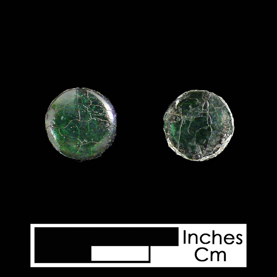 Image of glass linked button.