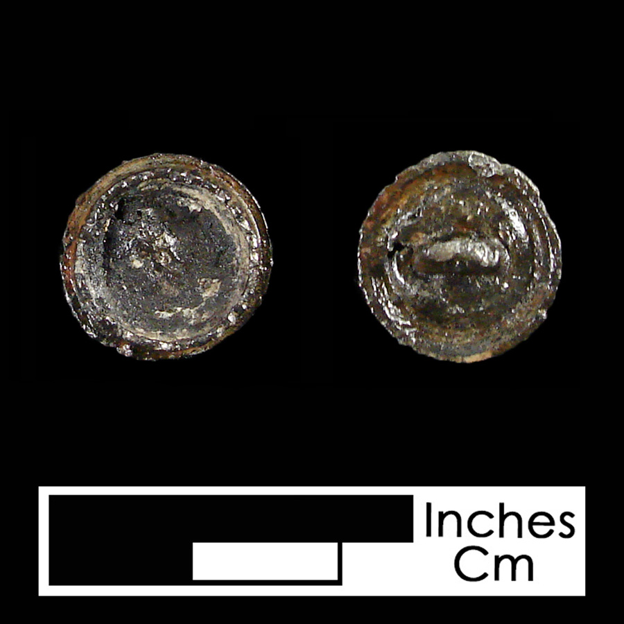 Image of pewter linked button.