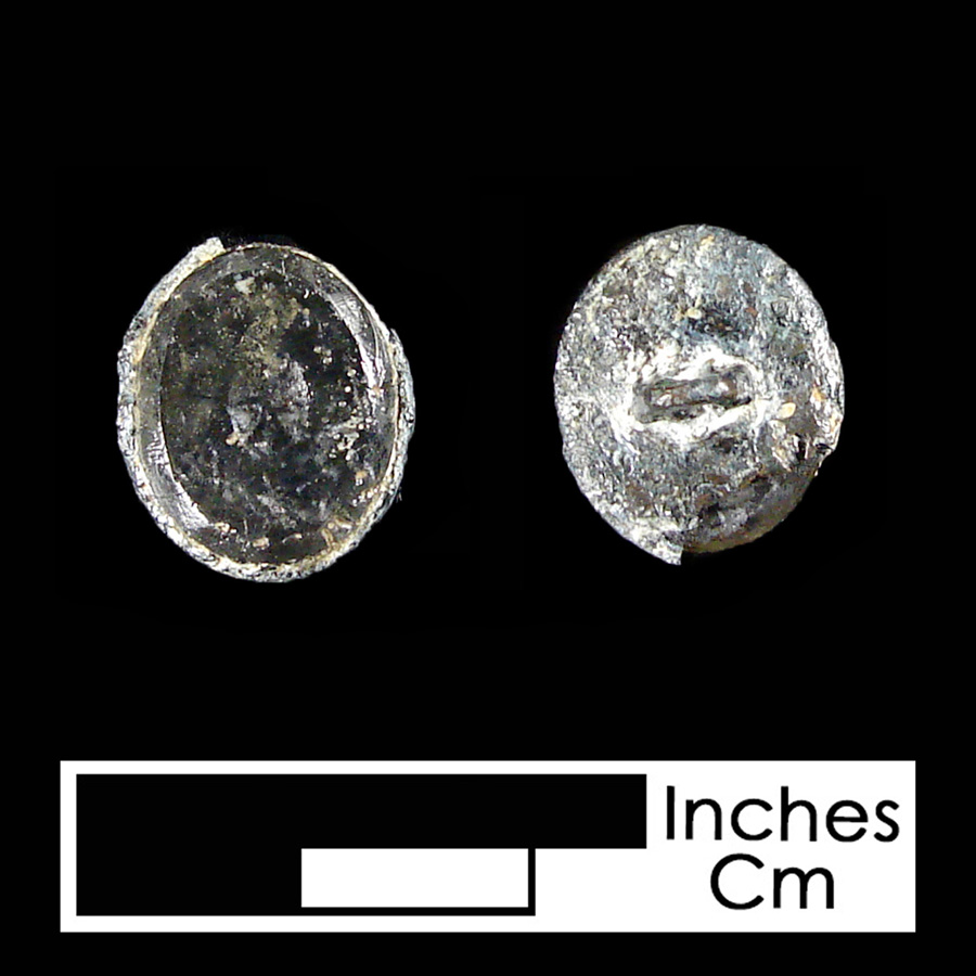 Image of pewter linked button.