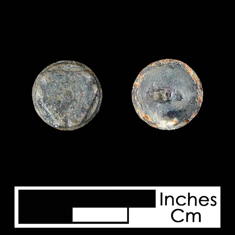 Image of copper alloy/pewter linked button.