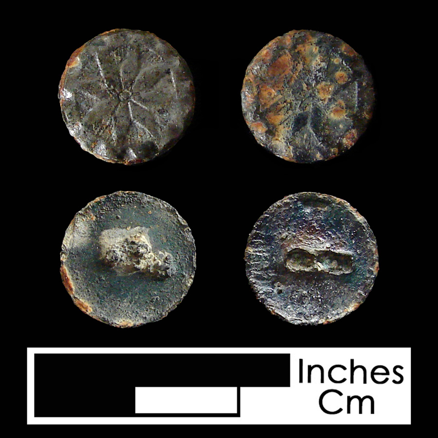 Image of copper alloy/pewter linked button.