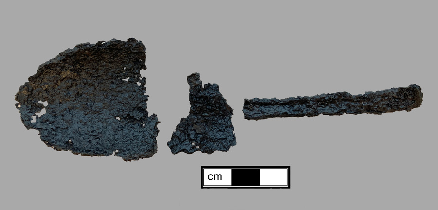 Image of iron spoon.