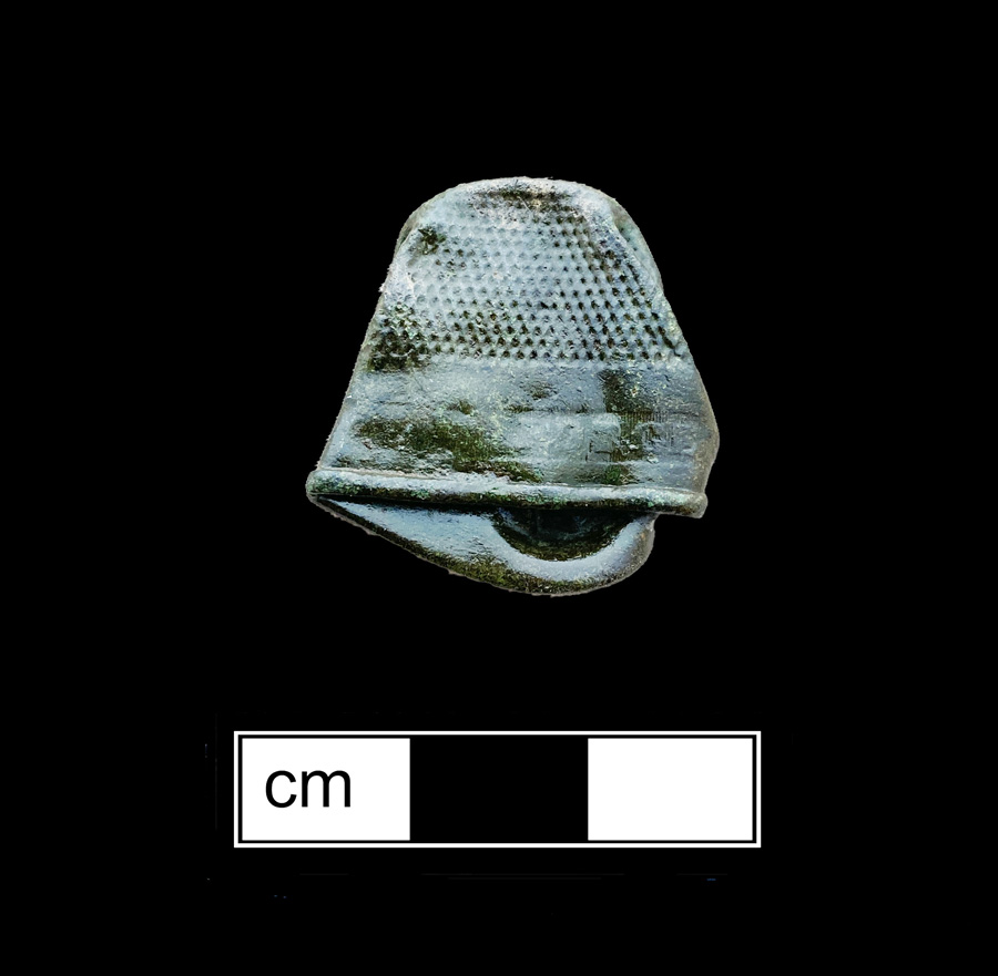 Image of copper alloy thimble, deep drawn, hexagonal knurlings.