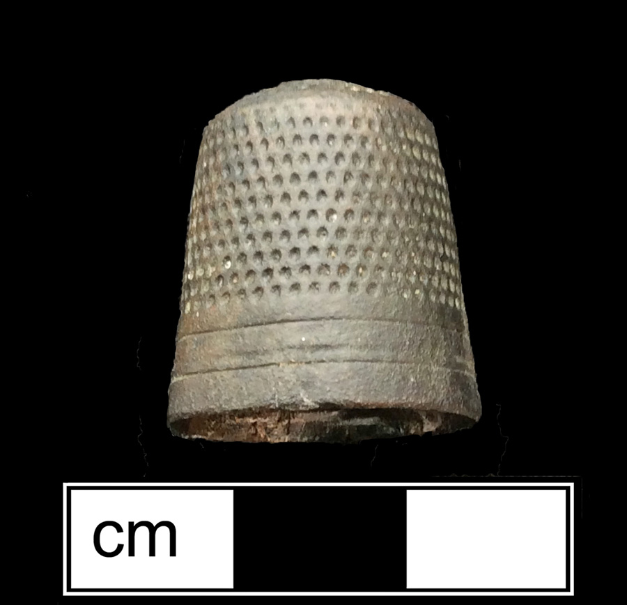 Image of copper alloy thimble, deep drawn, hexagonal knurlings, dotted crown knurlings.
