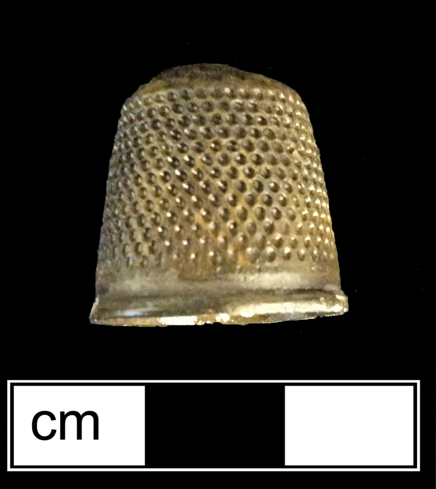 Image of copper alloy thimble, cast, hexagonal knurlings, waffle crown knurlings.
