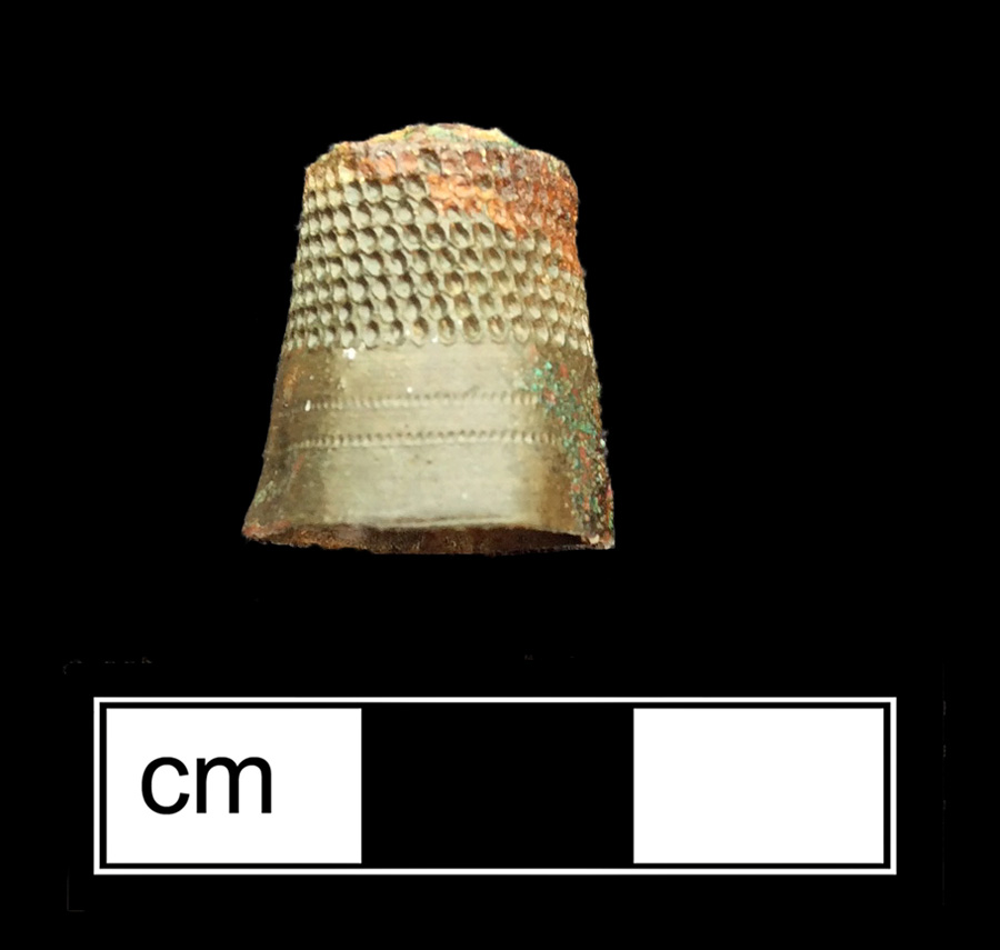 Image of copper alloy thimble, deep drawn, hexagonal knurlings, dotted crown knurlings.