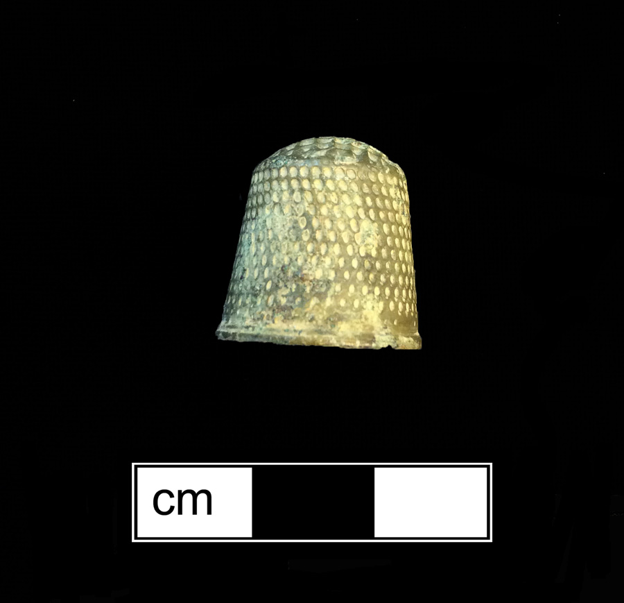 Image of copper alloy thimble, cast, waffle crown knurlings, 18th century.