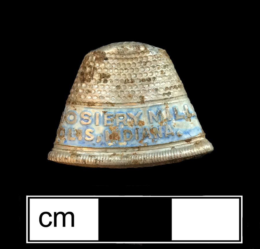 Image of aluminum thimble, dotted knurlings, dotted crown knurlings, 20th century.