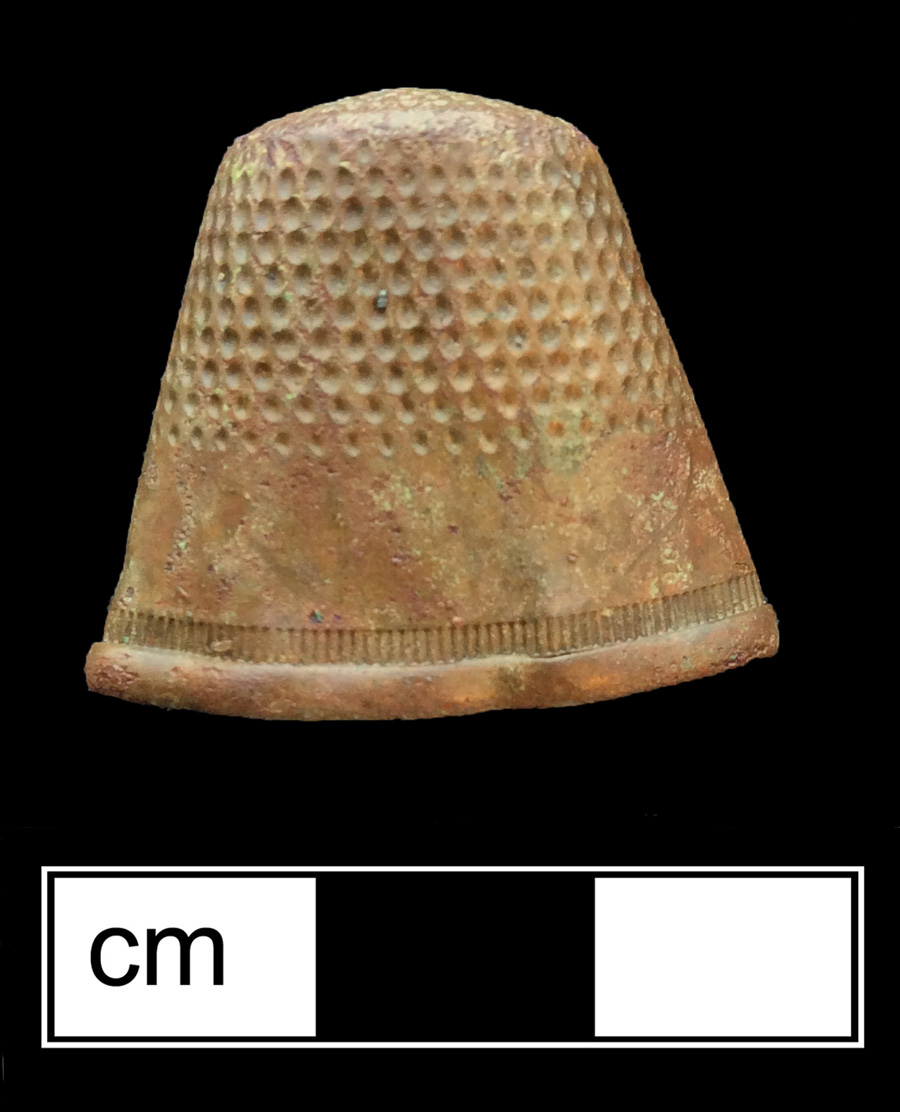Image of copper alloy thimble, deep drawn, dotted knurlings, dotted crown knurlings.