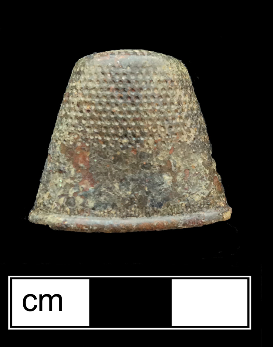 Image of copper alloy thimble, deep drawn, dotted knurlings, dotted crown knurlings.