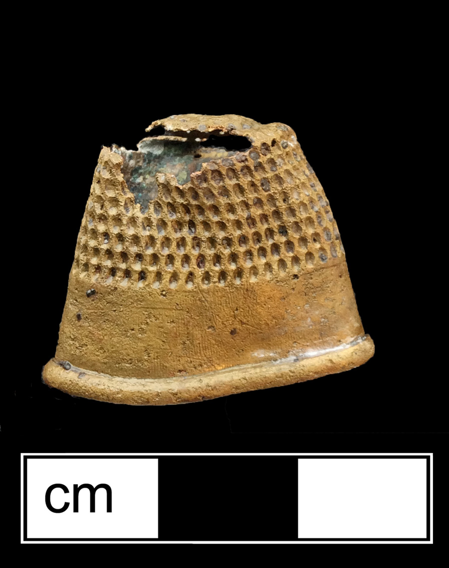 Image of copper alloy thimble, deep drawn, dotted knurlings, dotted crown knurlings.