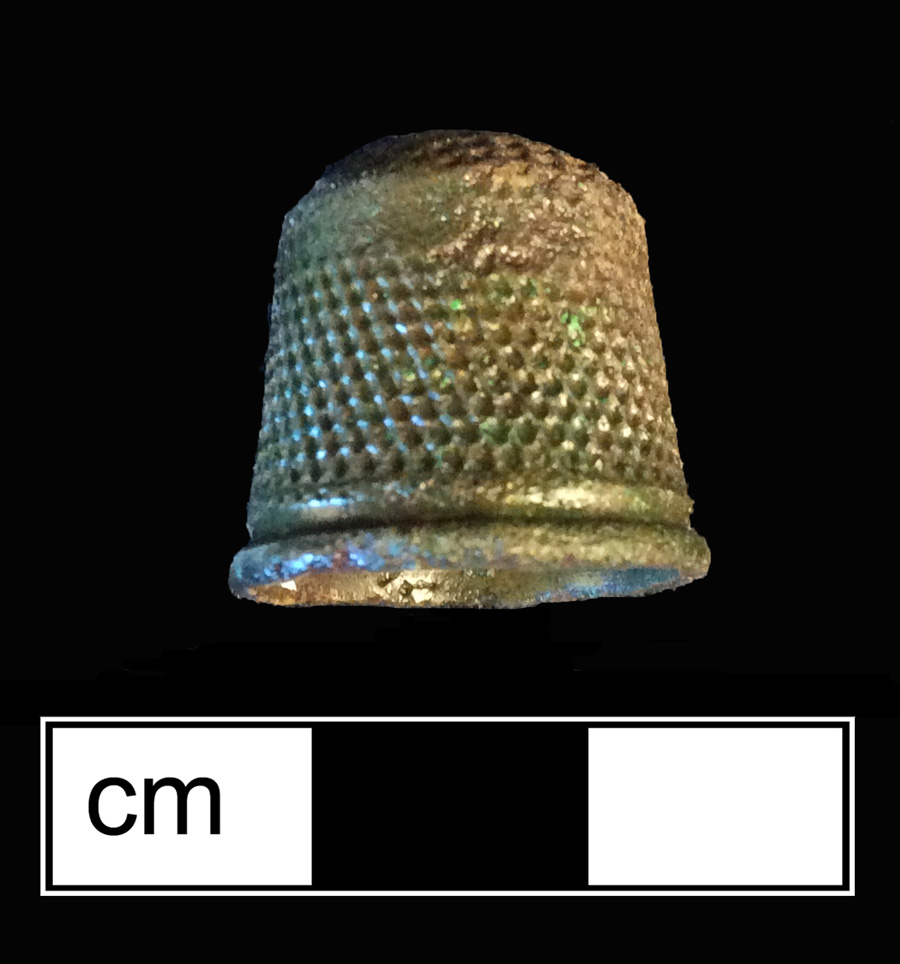 Image of copper alloy thimble, cast, hexagonal knurlings, waffle crown knurlings.