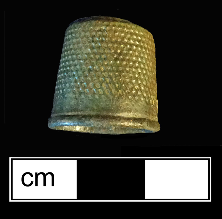 Image of copper alloy thimble, cast, hexagonal knurlings, waffle crown knurlings.
