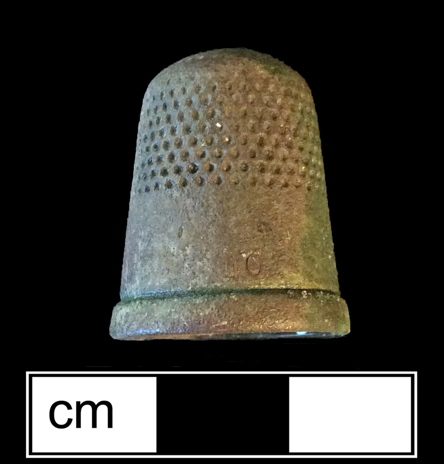 Image of copper alloy thimble, deep drawn, hexagonal knurlings, dotted crown knurlings.