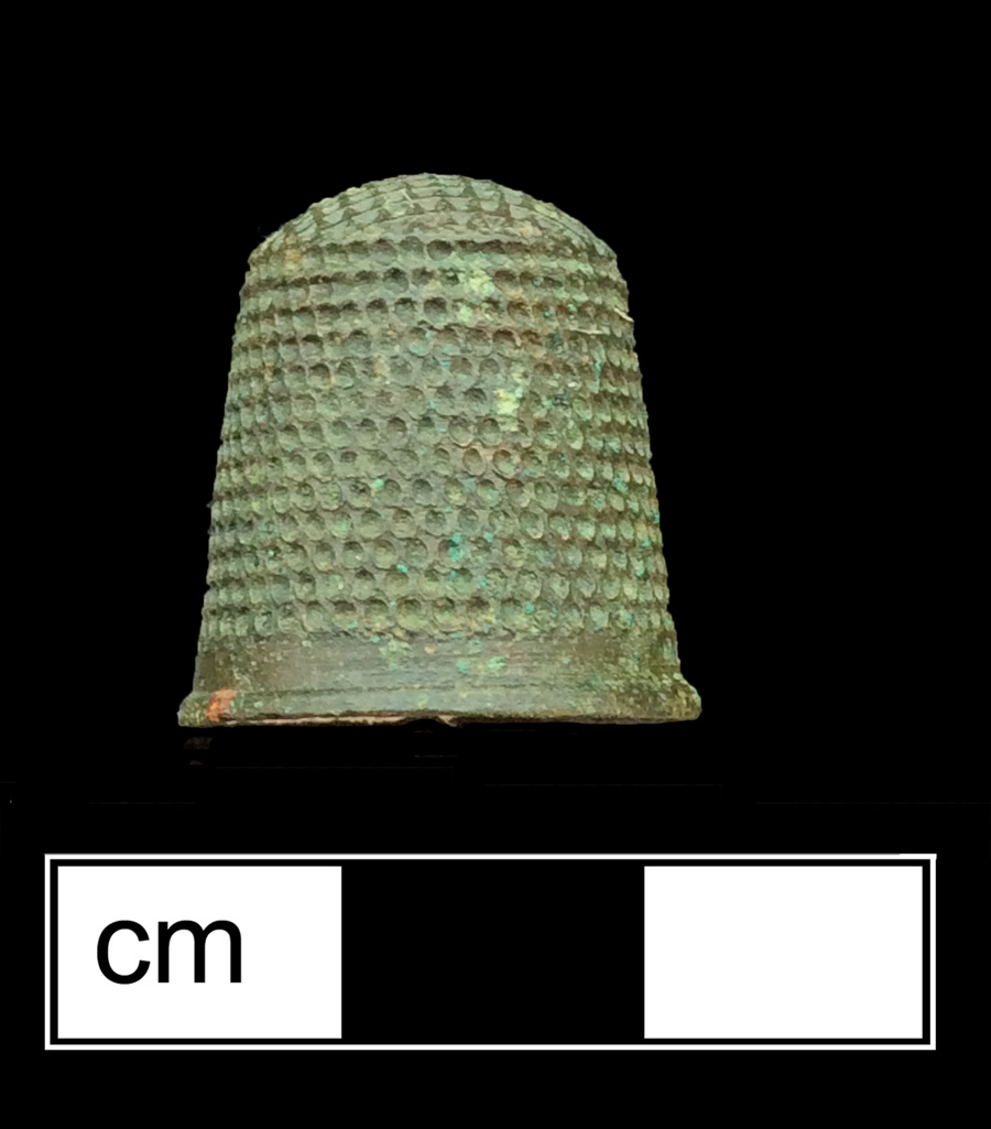 Image of copper alloy thimble, deep drawn, dotted knurlings, waffle crown knurlings.