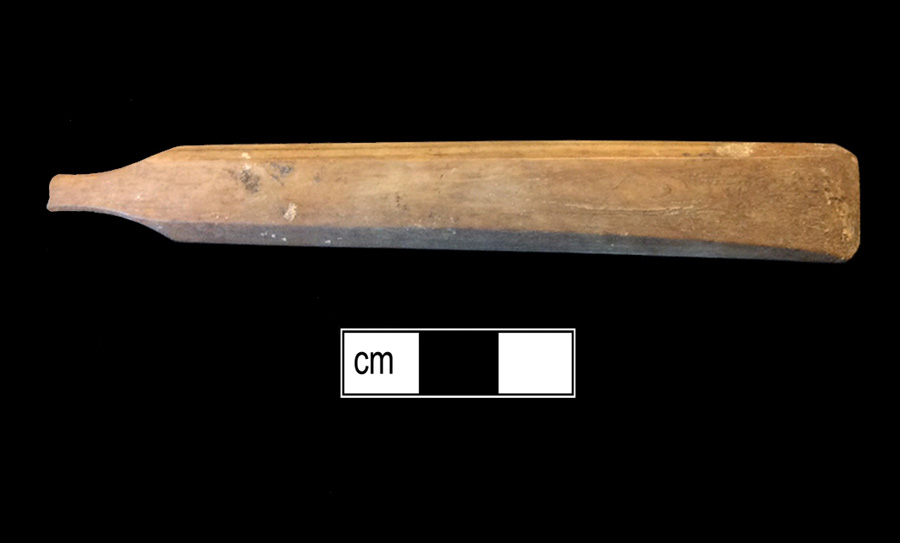 Image of bone toothbrush handle, South Carolina type.