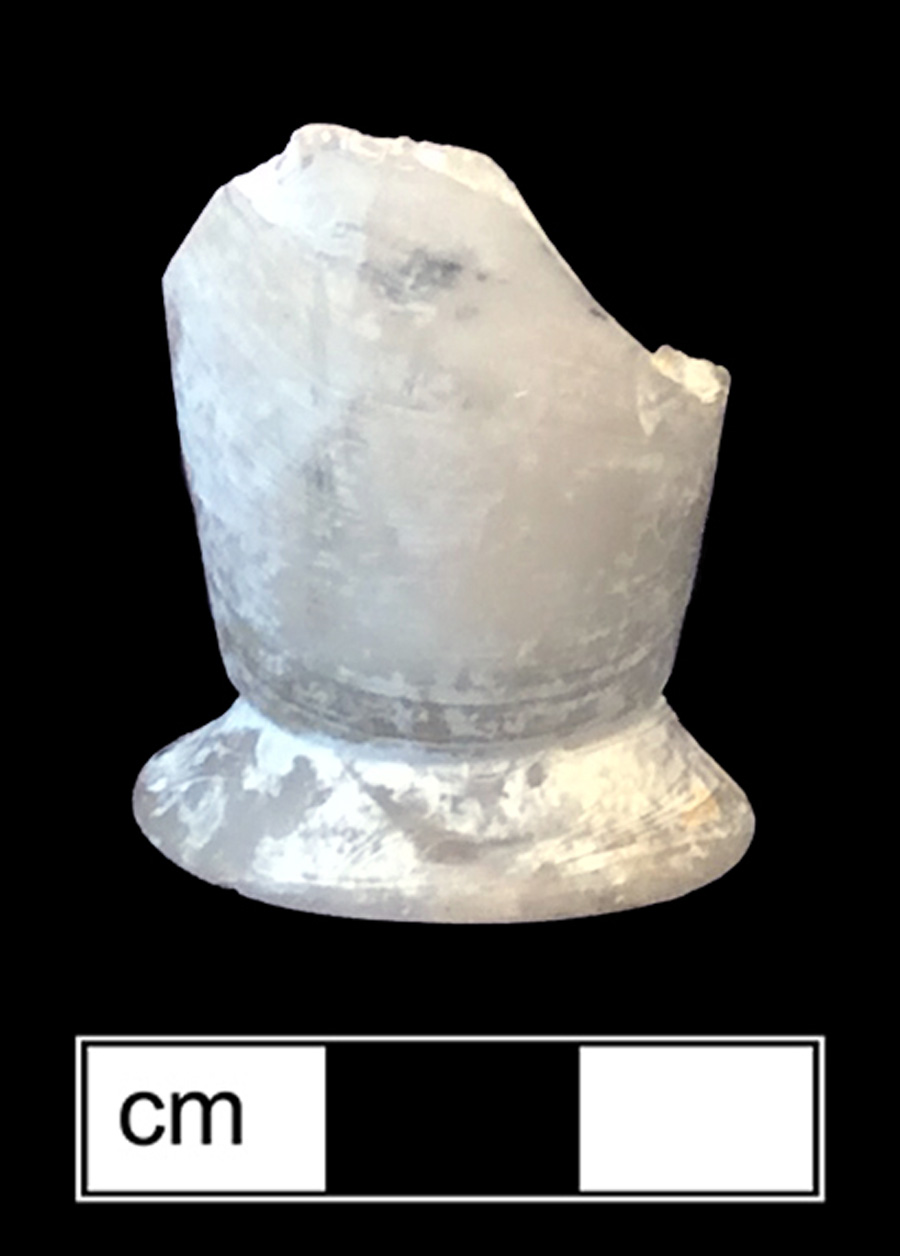 Image of colorless glass beaker/dram glass.