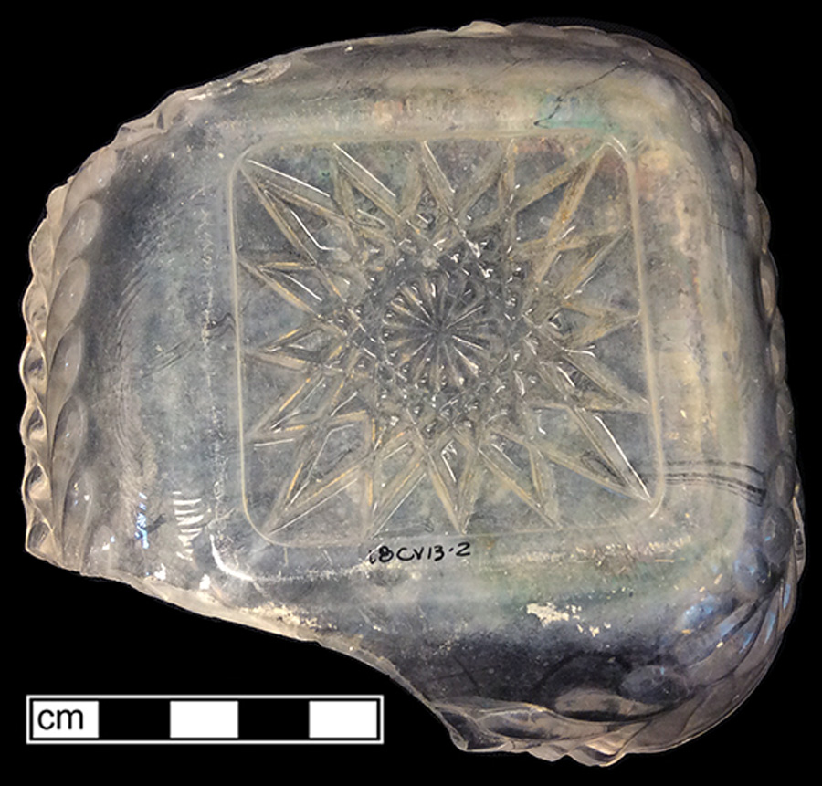 Image of colorless glass bowl, hot glass decoration.