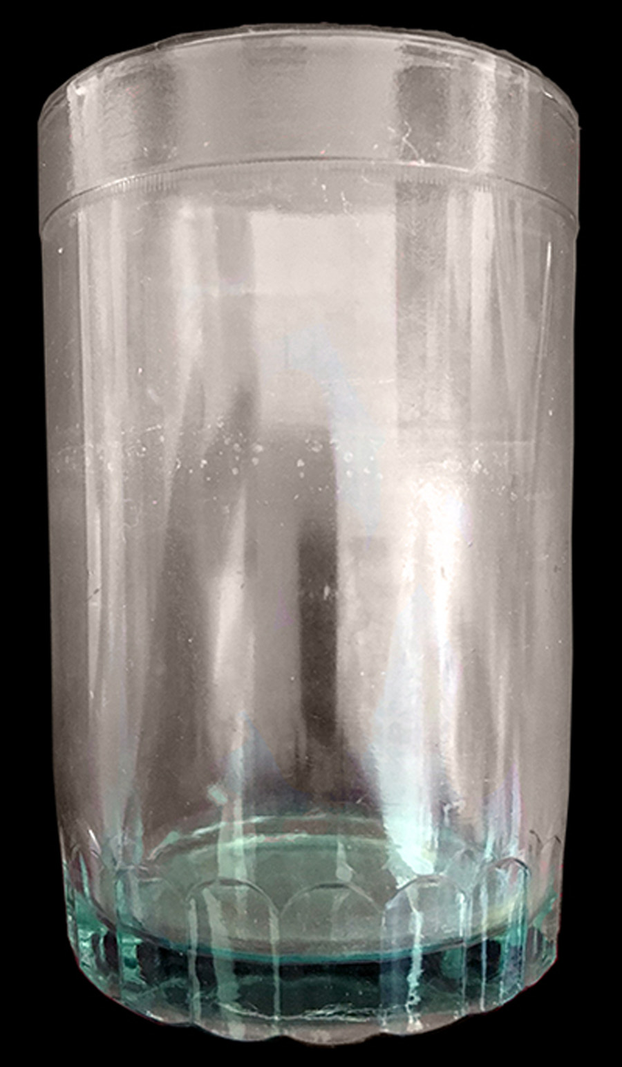 Image of colorless glass tumbler, packer's tumbler.