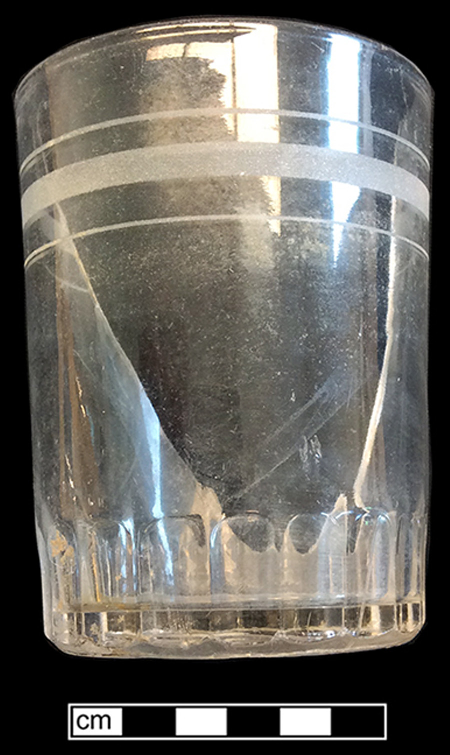 Image of colorless glass tumbler, chemical decoration.
