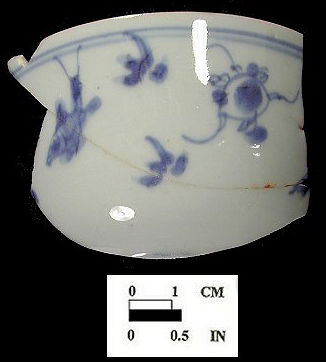Underglaze blue painted cup fragment - Oxon Hill,18PR175, vessel #2335.