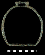 Circular stirrup with a solid rectangular platform and a slightly flared rectangular eye from 7SG57 (Delaware) - click image for more info.
